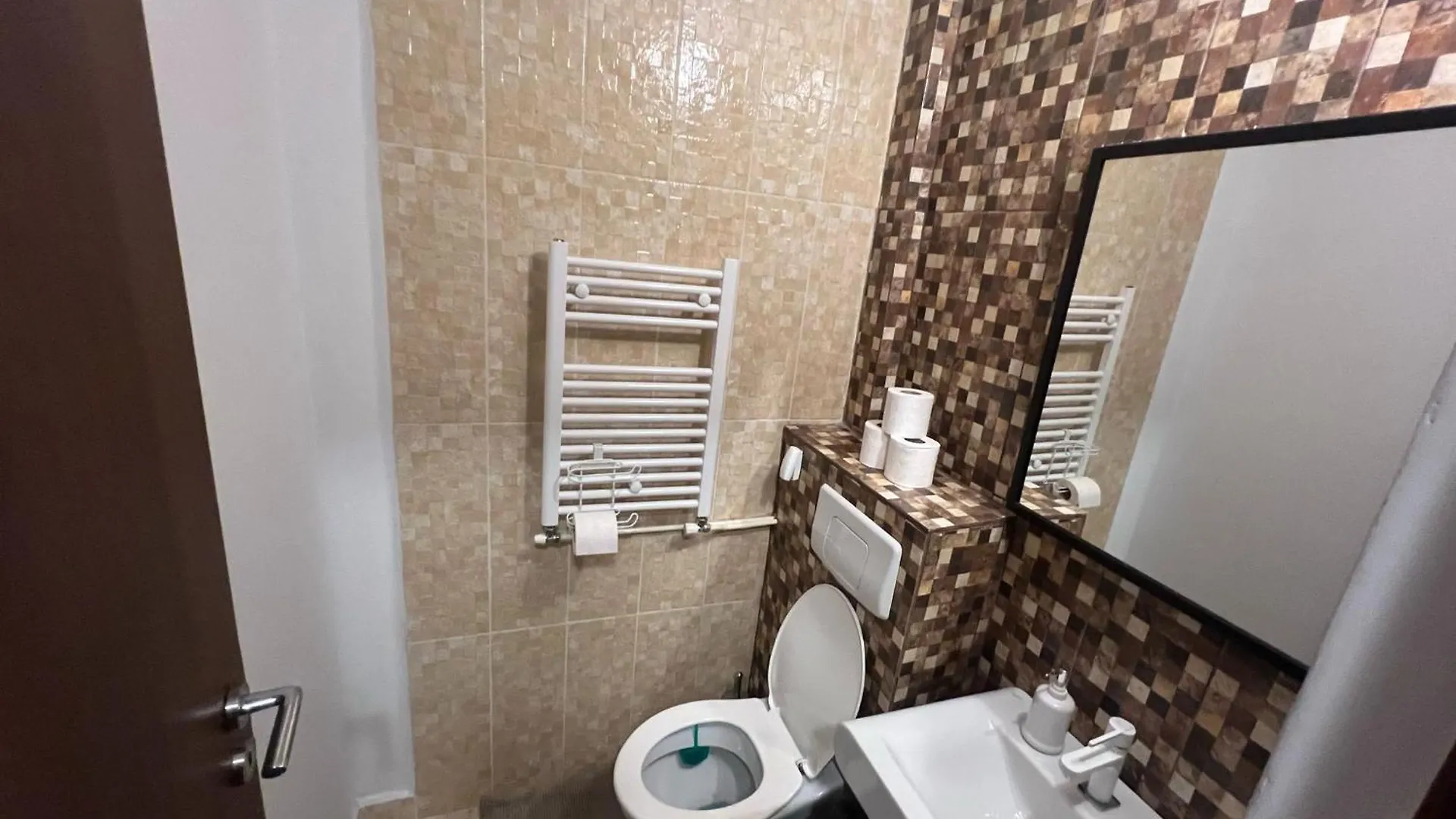 Nicolae Caramfil Appartment Bukarest 0*,